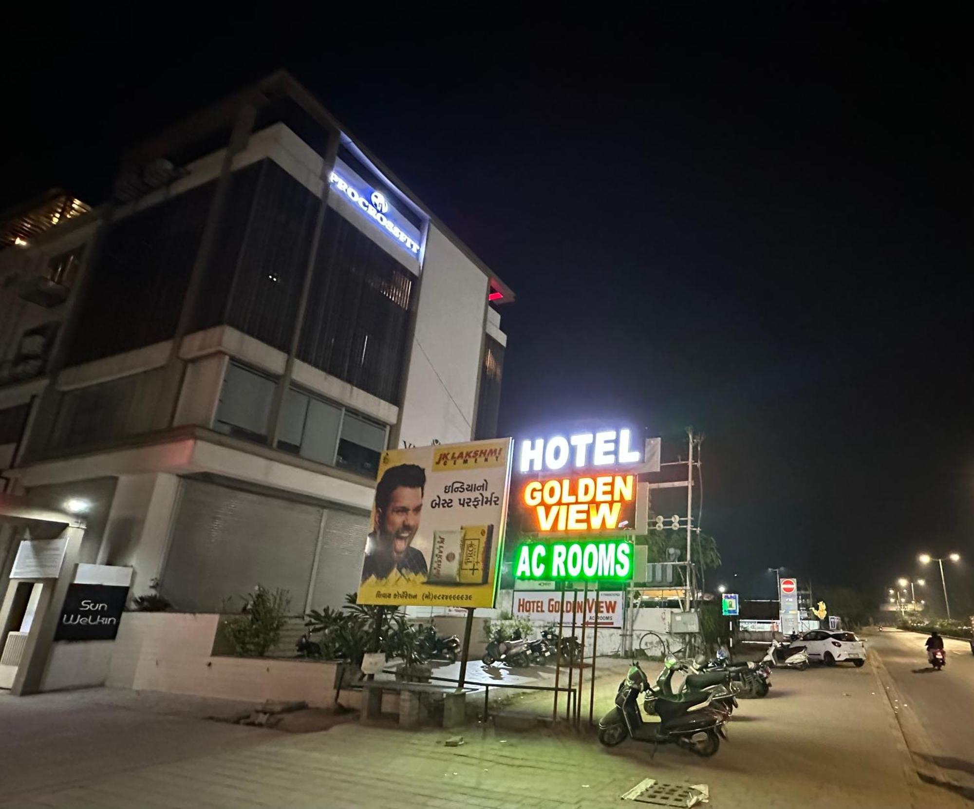 Hotel Golden View Vadodara Eksteriør billede