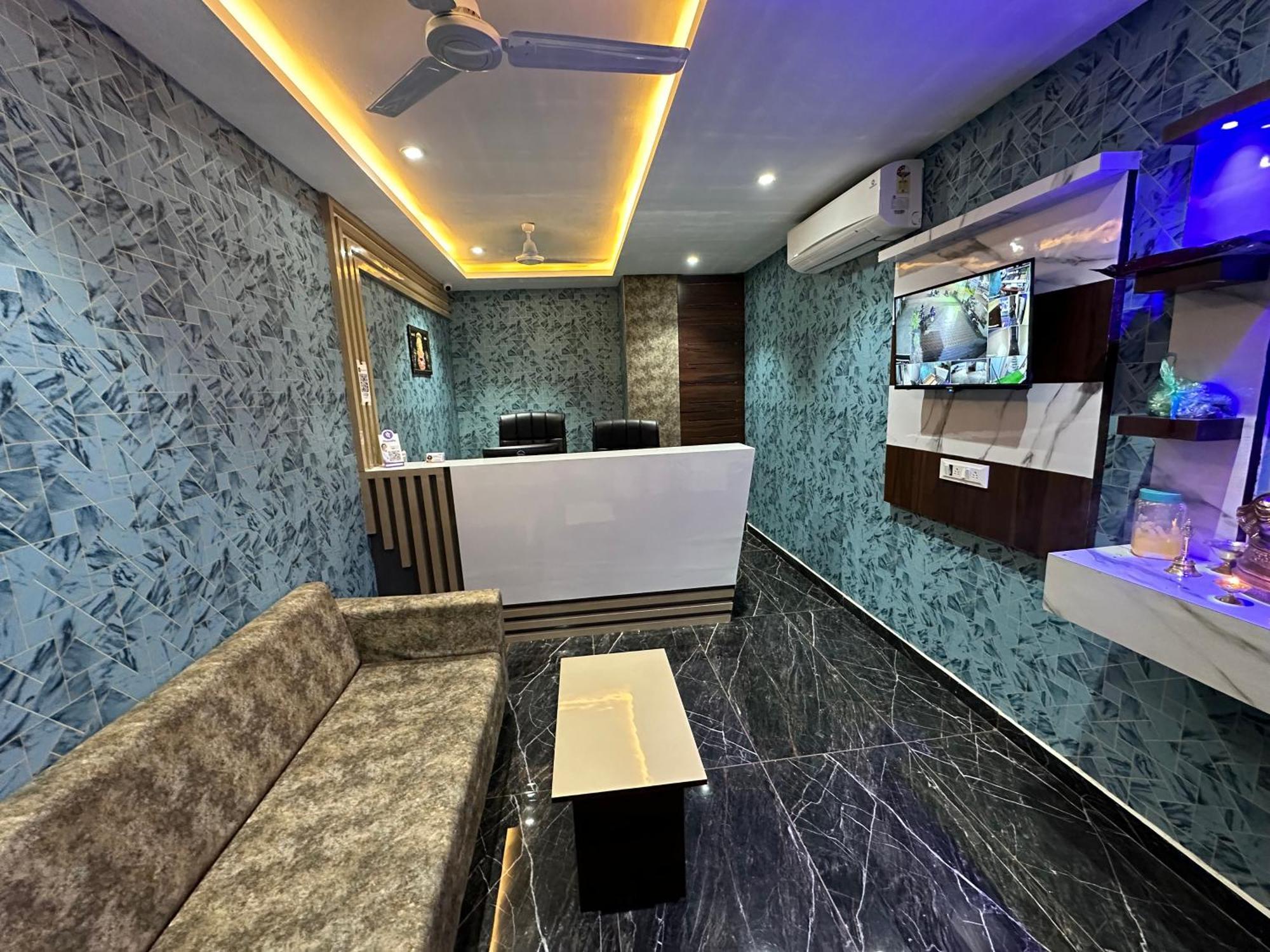 Hotel Golden View Vadodara Eksteriør billede
